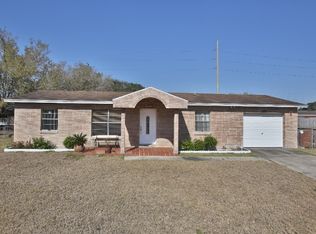 2411 Greenwood St, Deltona, FL 32738