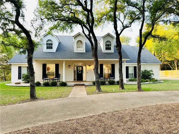 1061 Hidden Valley Ct, Mc Gregor, TX 76657