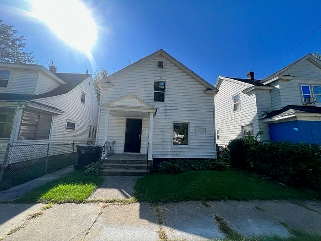 1st image of 1118 Van Buren St