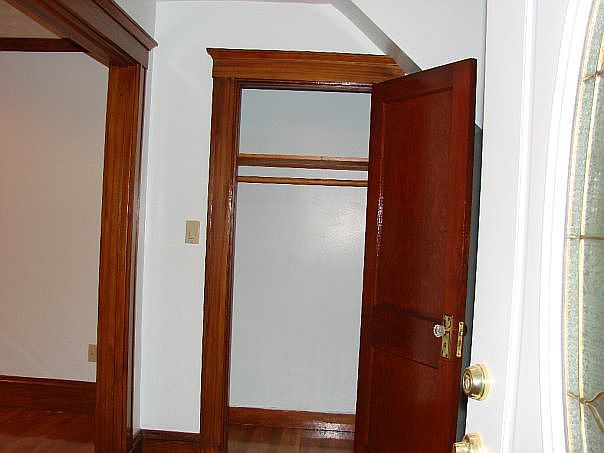 37 BOWDOIN ST 1ST FLR APT.