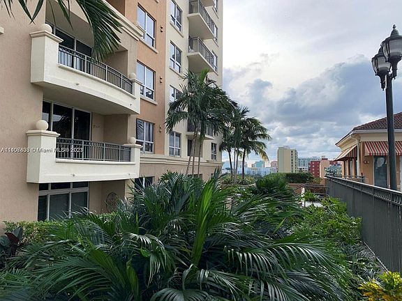 2nd image of 3232 Coral Way APT 1010