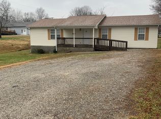 2150 N Maple Ave, Cookeville, TN 38501