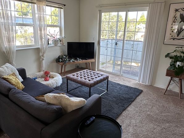 1607 H St APT 203