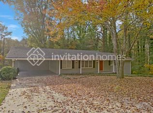 5528 Fern Creek Dr SW, Lilburn, GA 30047