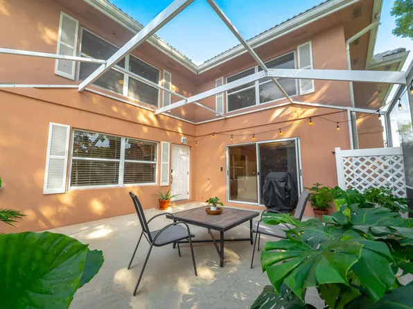1802 Middleton Way, West Palm Beach, FL 33409
