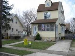 317 Evergreen Ave, Woodlynne, NJ 08107