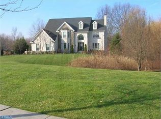 173 Fellswood Dr, Moorestown, NJ 08057