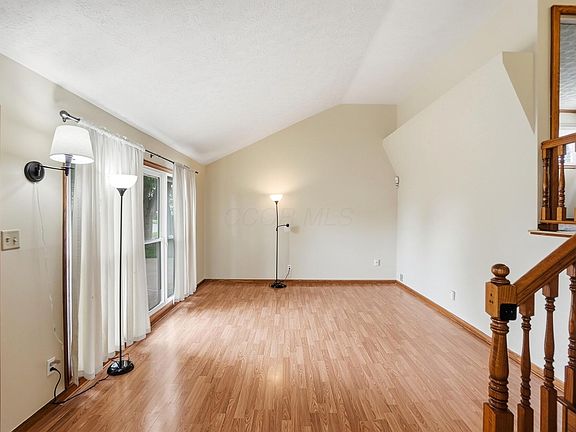 3rd image of 4829 McAllister Ave