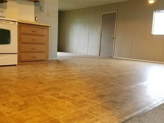 4th image of 11901 55th Ave NE Unit 10