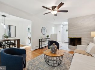 7402 Holly Ave, Takoma Park, MD 20912