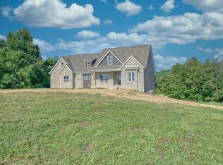 2520 McBroom Branch Rd, Baxter, TN 38544