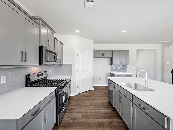 7th image of this home