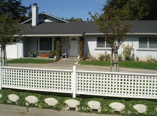 170 N El Monte Ave, Los Altos, CA 94022