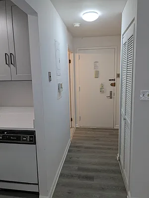 Rented by Reliance Realty of Manhattan Corp | media 10