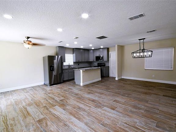 4th image of 450 Obispo Ave