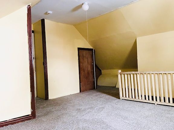 5th image of 259 Shumway St