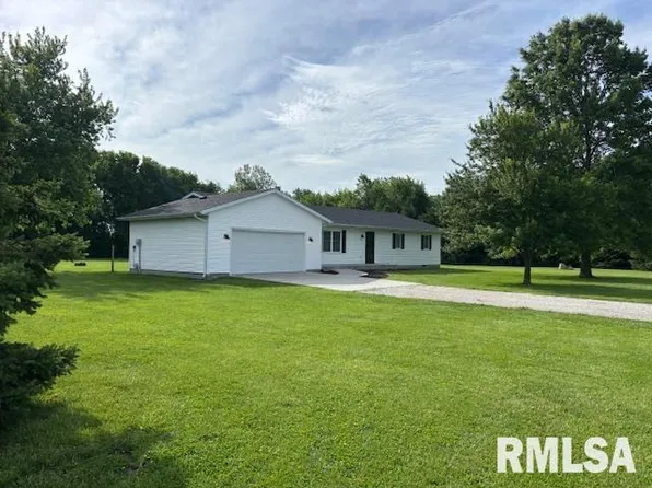 5660 Wesley Chapel Rd, Chatham, IL 62629