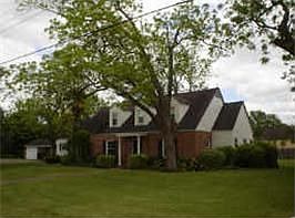 1st image of 122 Delmas Dr #Drive
