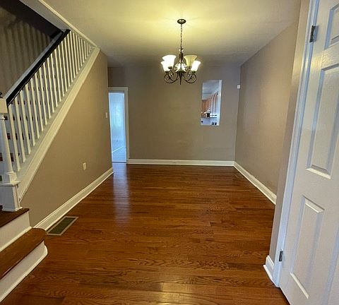 5th image of 3603 Fisk Ave