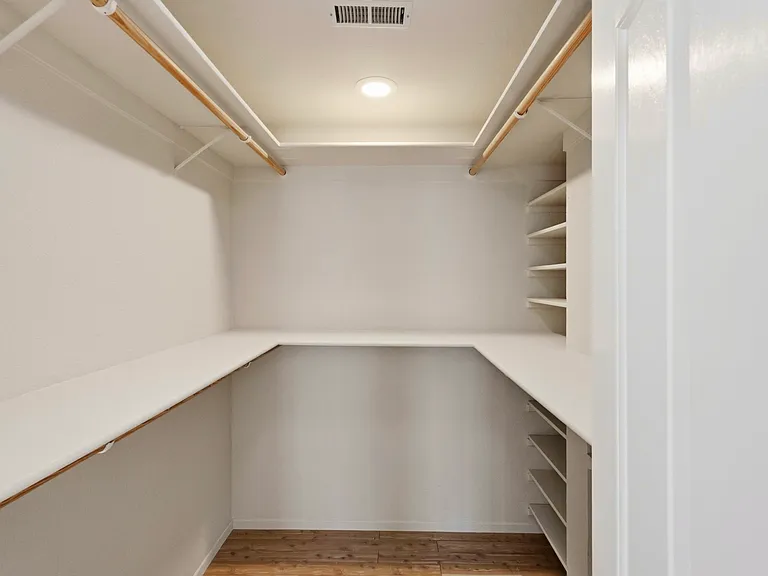 7175 Cahen Dr — Photo 20