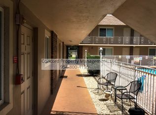 1727 Liberty St, Hollywood, FL 33020