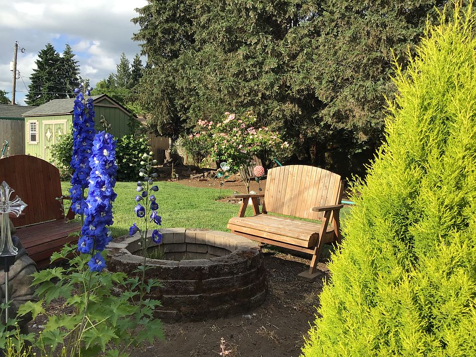 2nd image of 7205 NW Overlook Dr