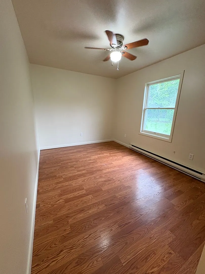 125 Elizabeth Street — Photo 4