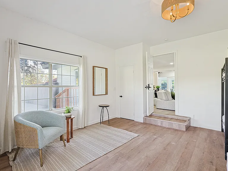 260 McGraw Ln — Photo 20