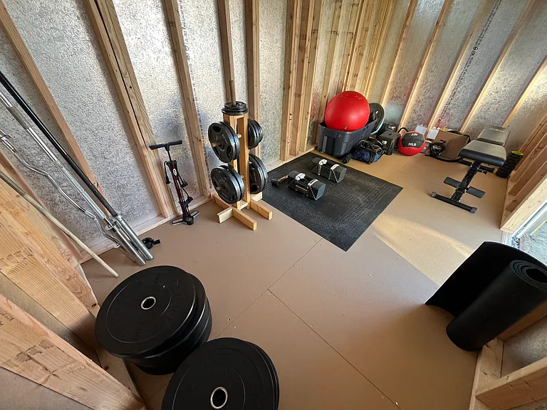 535 W Fig St — Photo 12