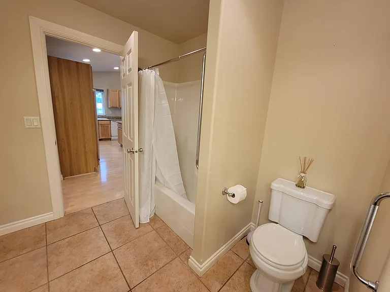 268 Empire Loop — Photo 16