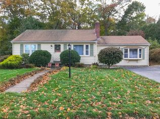 63 Shirley Dr, Cumberland, RI 02864