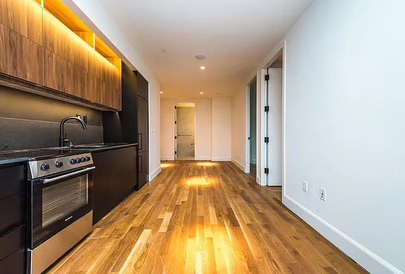 Rented by Nooklyn NYC LLC | media 98