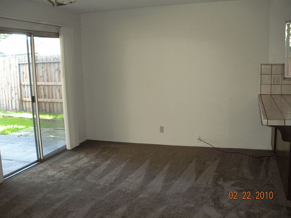5th image of 1525 Woodridge Oak Way