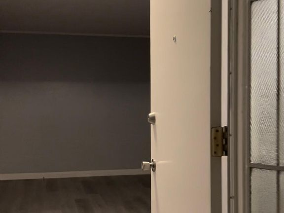 2nd image of 4424 48th St