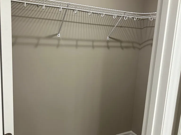 1520 Woodard St — Photo 5