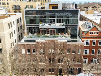 2035 N Orleans St #2N, Chicago, IL, 60614