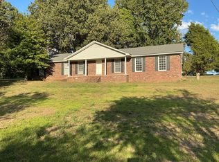 3064 Old Medina Rd, Jackson, TN 38305