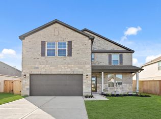 110 Water Grass Trl, Clute, TX 77531