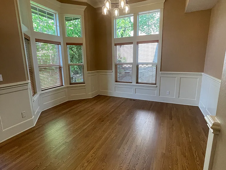 10964 NW Malia Ln — Photo 10