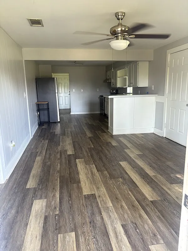 2 bed, 780 sqft, $1,050 — Photo 3