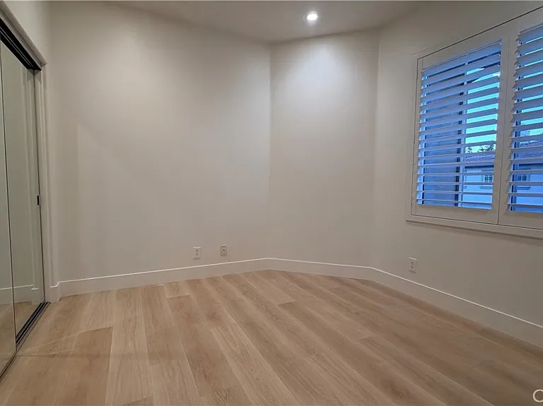 449 Ridgeway #449 — Photo 9