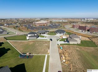 6414 S 207th Ave, Elkhorn, NE 68022