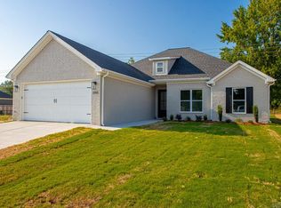 3901 Spencer Crossing Dr, Benton, AR 72019