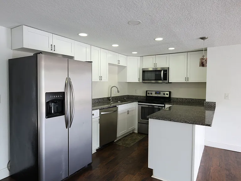 10941 Felsdale Ave — Photo 9