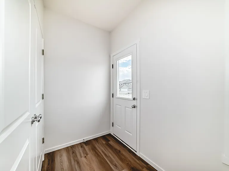 144 Chappelle Dr SW — Photo 22