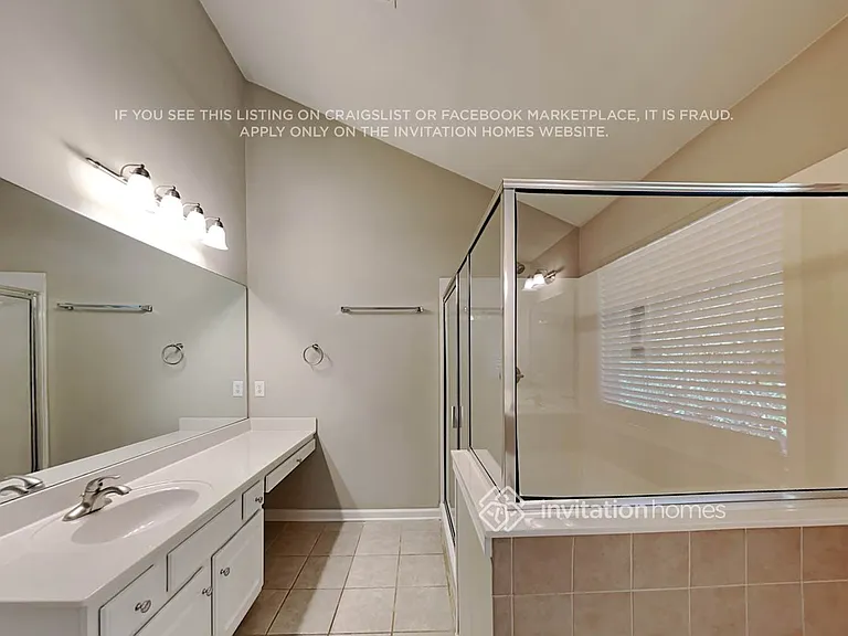 8920 Watersedge Ct — Photo 12