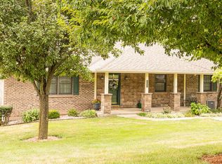 5229 Sharon Dr, Jefferson City, MO 65109