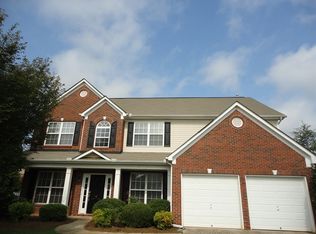 12 Woodsmoke Ct, Greenville, SC 29607