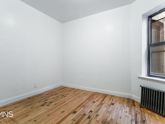 5th image of 2308 7th Ave APT 4E