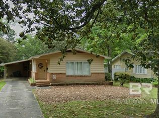 217 W Magnolia Ave, Foley, AL 36535